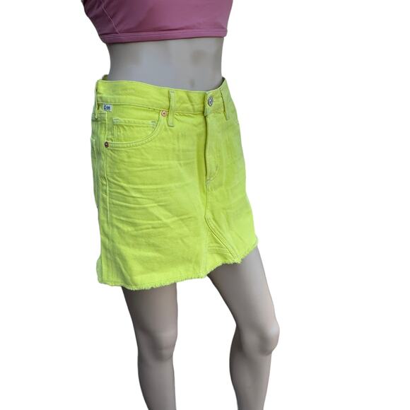 New Citizens of Humanity Blaze Premium Vintage Cut Off Mini Jean Denim Skirt 30 - Picture 2 of 11